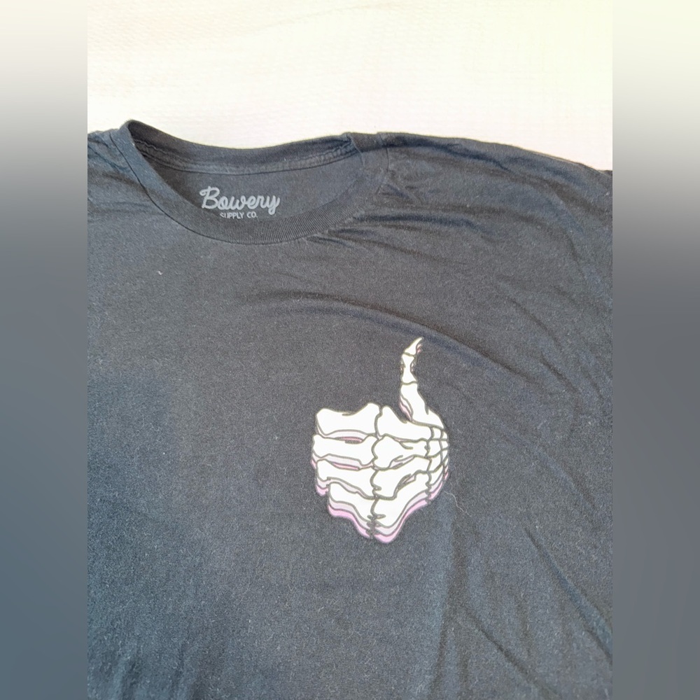 Bowery Supply Co. Gray Graphic T-Shirt
